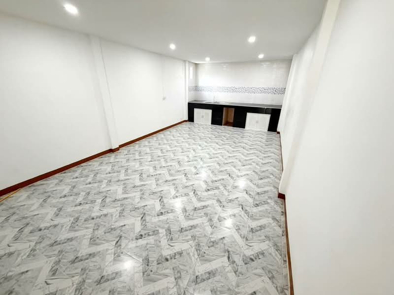 Moobaan Busachat Bang Bua Thong, Nonthaburi, Bang Rak Pattana, Bang Bua Thong, Nonthaburi, 5 Bedrooms, 90 sqm, Townhouse For Sale, by กรณวัสส์ กัณฑวัสส์วงส์, 500446181 - DDproperty.com