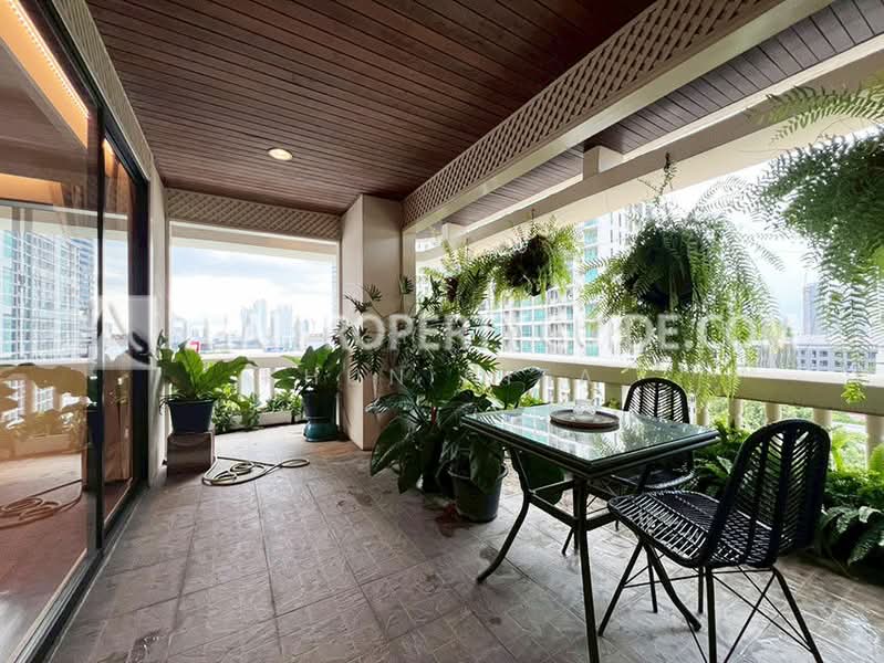 Mano Tower, Bangkok, Soi Sukhumvit 39, Khlong Tan Nua, Watthana, Bangkok, 3 Bedrooms, 326 sqm, Condo For Rent, by Khun Nita, 500446184 - DDproperty.com