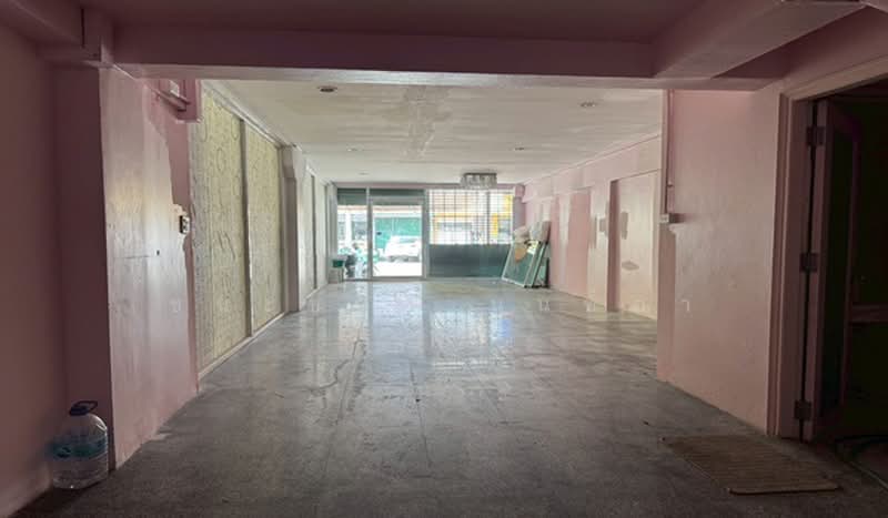 Entrance to Muang Thong, Phahonyothin 67, Pathum Thani, Prachathipat, Thanyaburi, Pathum Thani, , 144 sqm, Shophouse For Sale, by ชนะชาติ นนท์ตา, 500446206 - DDproperty.com