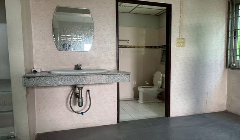 Entrance to Muang Thong, Phahonyothin 67, Pathum Thani, Prachathipat, Thanyaburi, Pathum Thani, , 144 sqm, Shophouse For Sale, by ชนะชาติ นนท์ตา, 500446206 - DDproperty.com