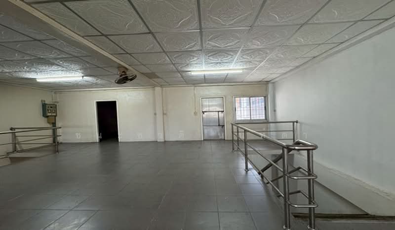 Entrance to Muang Thong, Phahonyothin 67, Pathum Thani, Prachathipat, Thanyaburi, Pathum Thani, , 144 sqm, Shophouse For Sale, by ชนะชาติ นนท์ตา, 500446206 - DDproperty.com