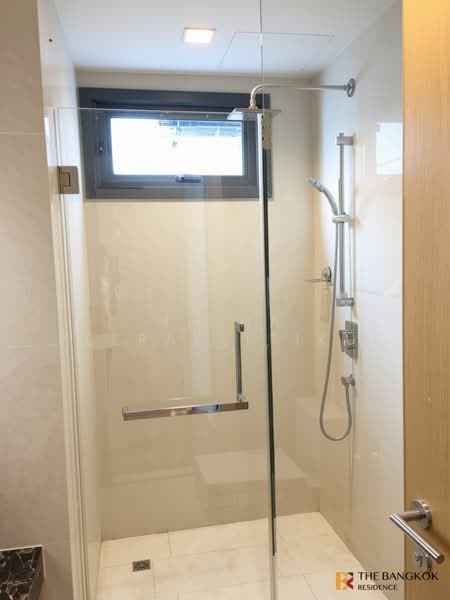 Hyde Sukhumvit 13, Bangkok, 13 Sukhumvit Road, Khlongtoei Nua, Watthana, Bangkok, 2 Bedrooms, 74 sqm, Condo For Rent, by Nicha Peerakittikul, 500446208 - DDproperty.com