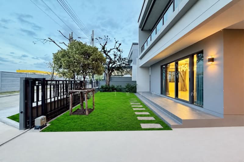 Centro Ramindra-Chatuchot, Bangkok, 4 Kanchanaphisek Road, O-Ngoen, Sai Mai, Bangkok, 4 Bedrooms, 261 sqm, Single Detached House For Sale, by สง่าชัย ไทรทองคำ, 500446229 - DDproperty.com