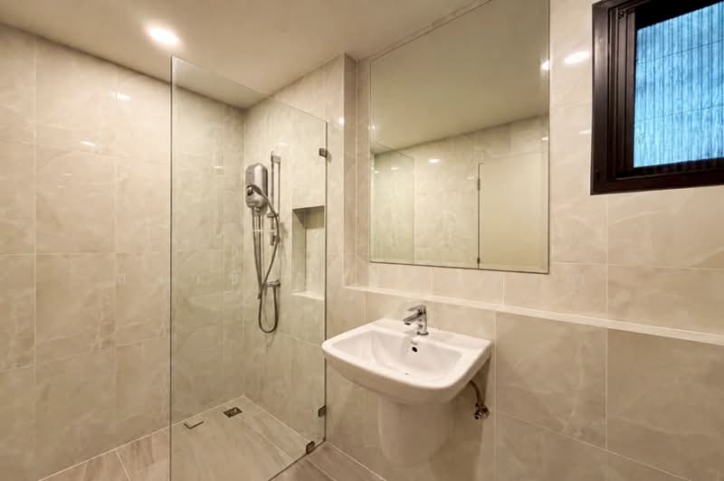 Centro Ramindra-Chatuchot, Bangkok, 4 Kanchanaphisek Road, O-Ngoen, Sai Mai, Bangkok, 4 Bedrooms, 261 sqm, Single Detached House For Sale, by สง่าชัย ไทรทองคำ, 500446229 - DDproperty.com