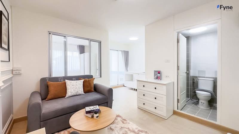 Lumpini Condo Town Bodindecha Ramkhamhaeng, Bangkok, Soi Ramkhamhaeng 43/1, Phlapphla, Wang Thonglang, Bangkok, 1 Bedroom, 28 sqm, Condo For Sale, by อรณิชา เทวาดิเทพ, 500446231 - DDproperty.com