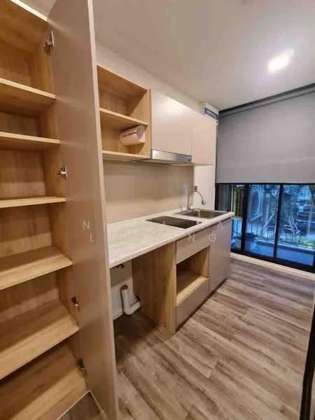 Atmoz Ratchada-Huaikwang, Bangkok, Saha Kan Pramun Alley, Wang Thonglang, Bangkok, 2 Bedrooms, 47 sqm, Condo For Sale, by Nicha Na Lampang, 500446248 - DDproperty.com