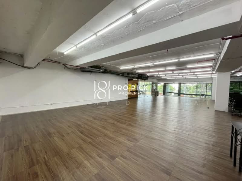 ให้เช่า พื้นที่สำนักงาน 194 ตารางเมตร บีทีเอส เอกมัย สุขุมวิท เขตวัฒนา กรุงเทพ PP-00406, กรุงเทพ, สุขุมวิท, คลองตันเหนือ, วัฒนา, กรุงเทพ, 194 ตร.ม., สำนักงาน ให้เช่า, โดย Konrarat Deesawat, 500446263 - DDproperty.com