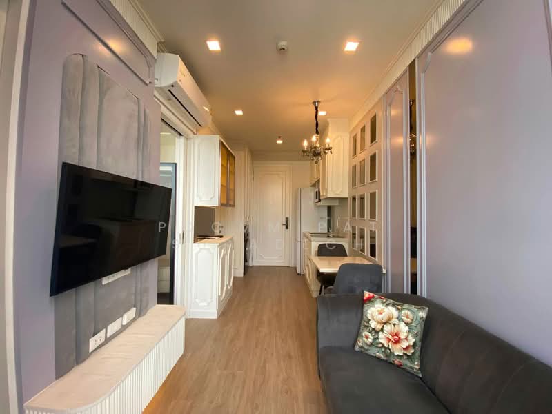Noble State 39, Bangkok, 35 Soi Sukhumvit 39, Khlong Tan Nua, Watthana, Bangkok, 1 Bedroom, 30 sqm, Condo For Rent, by Poommipat Suradech, 500446269 - DDproperty.com