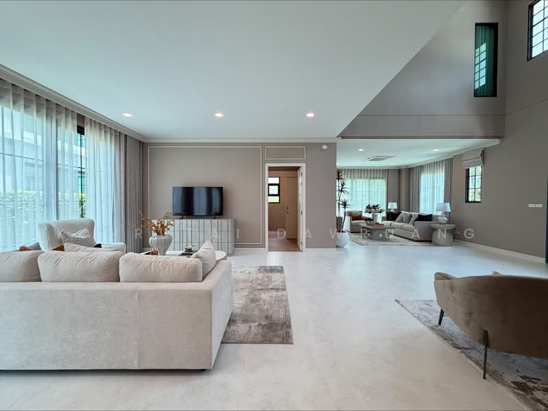 Narinsiri Krungthep Kreetha, Bangkok, Saphan Sung, Bangkok, 5 Bedrooms, 430 sqm, Single Detached House For Rent, by Kanrutai Dawruang, 500446281 - DDproperty.com