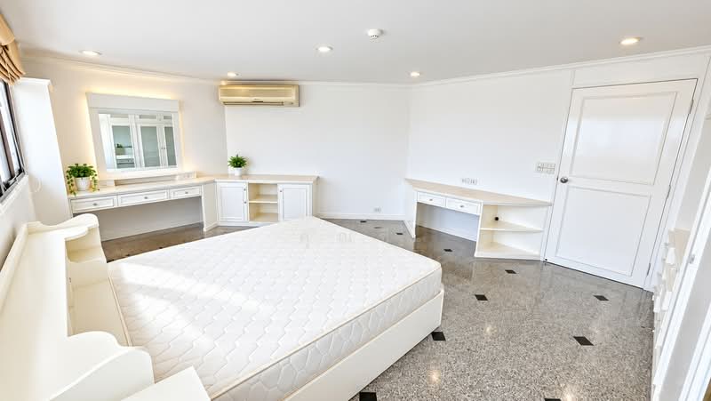 Tai Ping Towers, Bangkok, 582 Soi Sukhumvit 63, Khlong Tan Nua, Watthana, Bangkok, 4 Bedrooms, 252 sqm, Condo For Rent, by คุณซี, 500446291 - DDproperty.com
