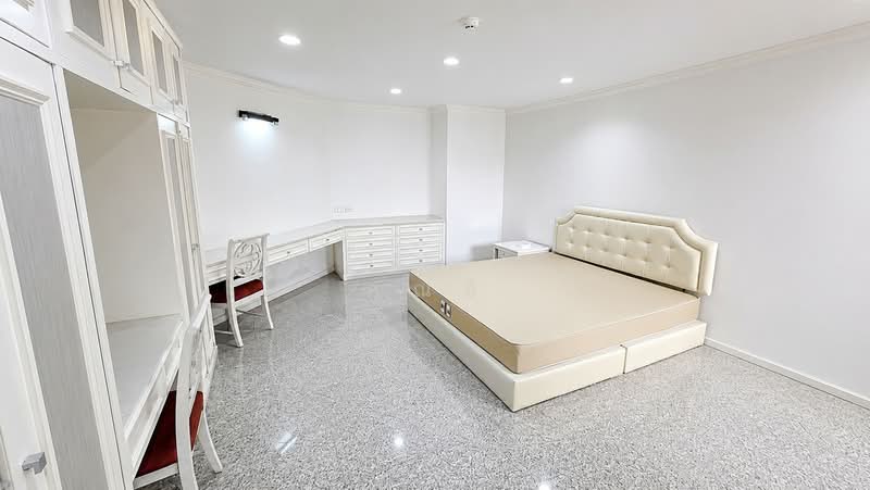 Tai Ping Towers, Bangkok, 582 Soi Sukhumvit 63, Khlong Tan Nua, Watthana, Bangkok, 4 Bedrooms, 252 sqm, Condo For Rent, by คุณซี, 500446291 - DDproperty.com