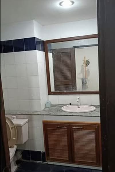 Supalai Place Sukhumvit 39, Bangkok, 175-179 Soi Sukhumvit 39 Sukhumvit Road, Khlong Tan Nua, Watthana, Bangkok, 1 Bedroom, 49 sqm, Condo For Sale, by Sutep Rodduaybun, 500446293 - DDproperty.com