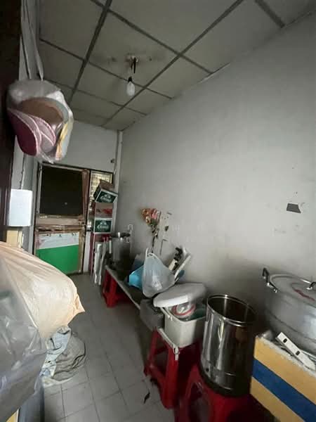 บ้านเเฝด 1 ชั้น 45 ตร.ว. หมู่บ้านรัตนโกสินทร์ 200 ปี, ปทุมธานี, ถนนรังสิต-ปทุมธานี10, ประชาธิปัตย์, ธัญบุรี, ปทุมธานี, 150 ตร.ม., บ้านแฝด ขาย, โดย คุณ ภาณุพันธ์ สัครพันธ์ (ภาณุ), 500446309 - DDproperty.com