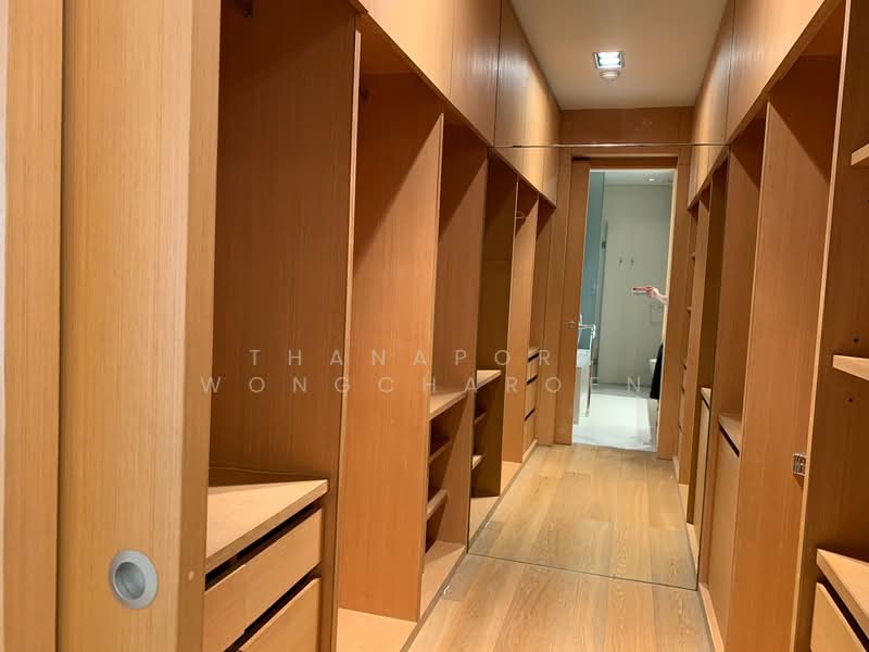 Domus 16, Bangkok, 19 Soi Sukhumvit 16, Khlong Toei, Bangkok, 2 Bedrooms, 167 sqm, Condo For Rent, by Thanaporn Wongcharoen, 500446339 - DDproperty.com