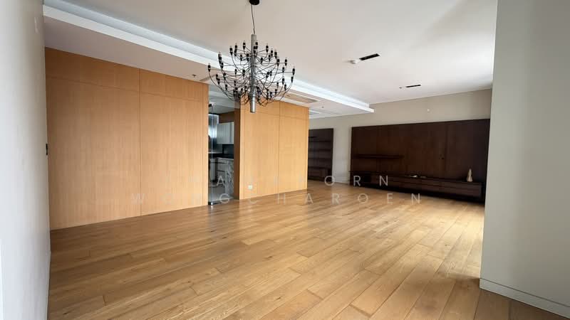 Domus 16, Bangkok, 19 Soi Sukhumvit 16, Khlong Toei, Bangkok, 3 Bedrooms, 167 sqm, Condo For Rent, by Thanaporn Wongcharoen, 500446339 - DDproperty.com