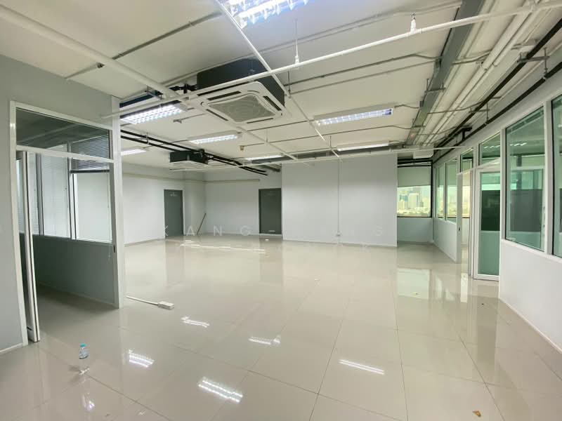 SSP Tower 1, Bangkok, 555 Soi Sukhumvit 63, Khlong Tan Nua, Watthana, Bangkok, , 217 sqm, Office Space For Rent, by Kang-Kang Klangnok, 500446353 - DDproperty.com