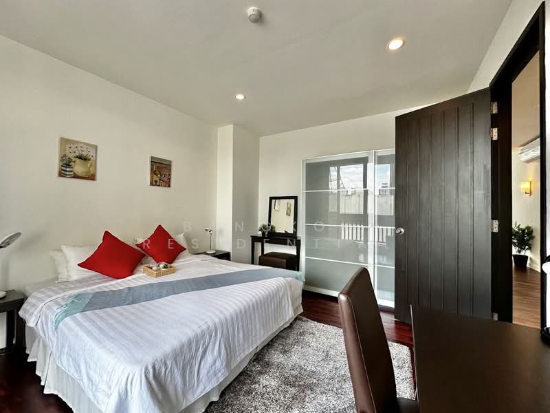 Sathorn Gallery Residences, Bangkok, 70 Pan Road, Silom, Bang Rak, Bangkok, 4 Bedrooms, 350 sqm, Apartment For Rent, by Bangkok Residential, 500446366 - DDproperty.com