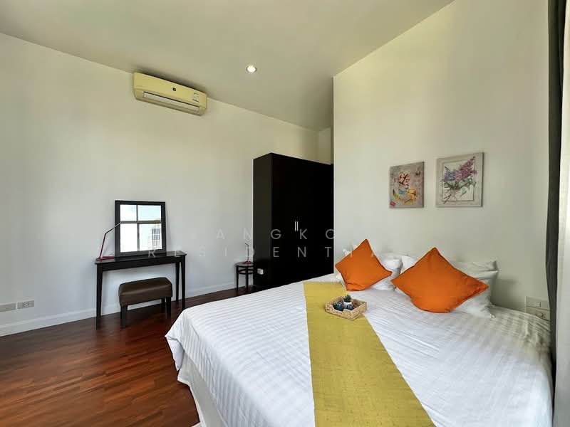 Sathorn Gallery Residences, Bangkok, 70 Pan Road, Silom, Bang Rak, Bangkok, 4 Bedrooms, 350 sqm, Apartment For Rent, by Bangkok Residential, 500446366 - DDproperty.com