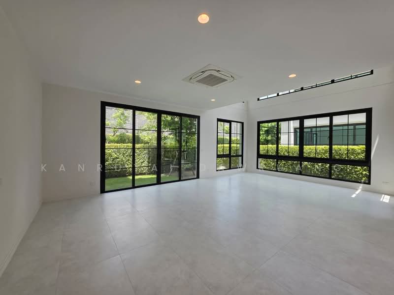 Narinsiri Krungthep Kreetha, Bangkok, Saphan Sung, Bangkok, 5 Bedrooms, 530 sqm, Single Detached House For Rent, by Kanrutai Dawruang, 500446422 - DDproperty.com