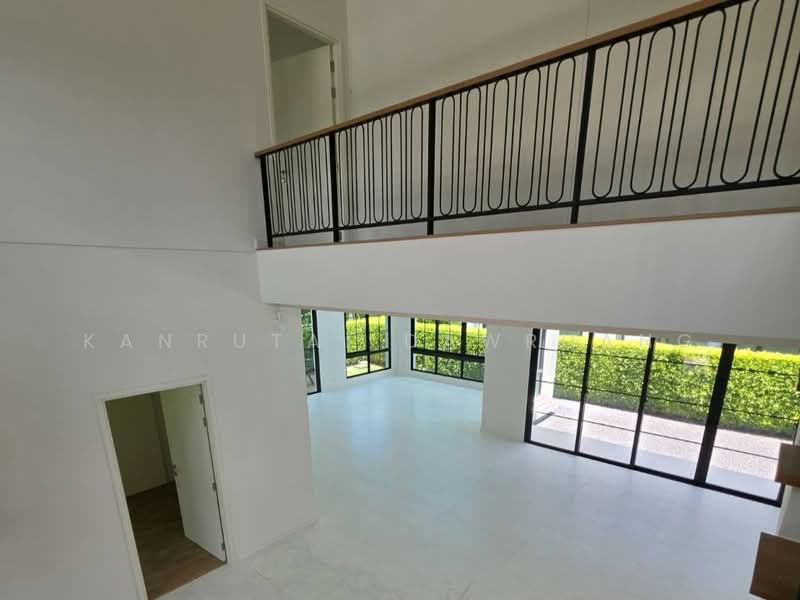 Narinsiri Krungthep Kreetha, Bangkok, Saphan Sung, Bangkok, 5 Bedrooms, 530 sqm, Single Detached House For Rent, by Kanrutai Dawruang, 500446422 - DDproperty.com