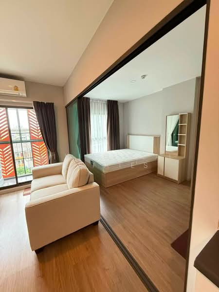 Lumpini Selected Charan 65-Sirinthon Station, Bangkok, Soi Charan Sanitwong 65, Bang Bamru, Bang Phlat, Bangkok, 1 Bedroom, 28 sqm, Condo For Rent, by Living Real Estates, 500446450 - DDproperty.com