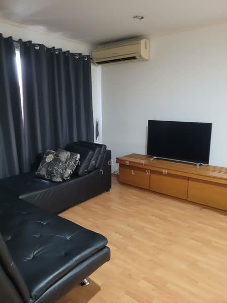 Lumpini Ville Cultural Center, Bangkok, Prachautid Road, Samsen Nok, Huai Khwang, Bangkok, 2 Bedrooms, 60 sqm, Condo For Rent, by อรณิชา เทวาดิเทพ, 500446459 - DDproperty.com