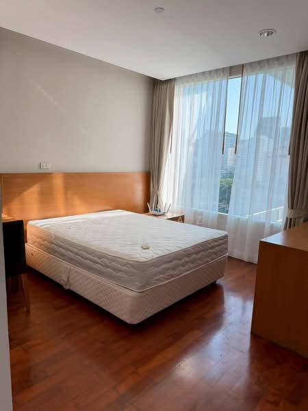 Baan Jamjuree, Bangkok, 42 Soi Sukhumvit 39, Khlong Tan Nua, Watthana, Bangkok, 3 Bedrooms, 197 sqm, Condo For Rent, by Fazwaz (Thailand) Co., Ltd., 500446475 - DDproperty.com