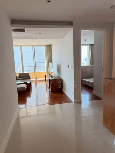 Baan Jamjuree, Bangkok, 42 Soi Sukhumvit 39, Khlong Tan Nua, Watthana, Bangkok, 3 Bedrooms, 197 sqm, Condo For Rent, by Fazwaz (Thailand) Co., Ltd., 500446475 - DDproperty.com