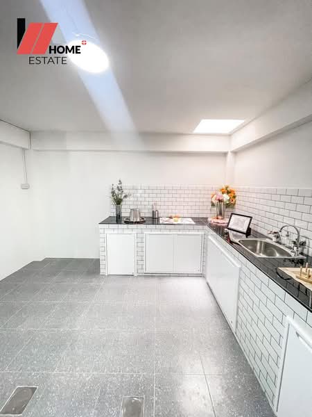 Phimonrat 1, Nonthaburi, Soi Buathong 4, Phimonrat, Bang Bua Thong, Nonthaburi, 3 Bedrooms, 160 sqm, Townhouse For Sale, by คุณ ใหม่, 500446487 - DDproperty.com
