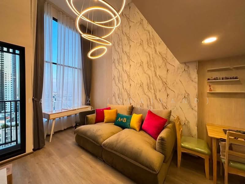SOHO Bangkok Ratchada, Bangkok, 74 Pracha Rat Bamphen Rd, Huai Khwang, Bangkok, 1 Bedroom, 38 sqm, Condo For Rent, by Fazwaz (Thailand) Co., Ltd., 500446488 - DDproperty.com