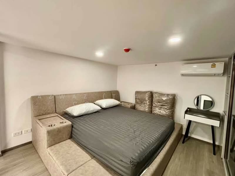 SOHO Bangkok Ratchada, Bangkok, 74 Pracha Rat Bamphen Rd, Huai Khwang, Bangkok, 1 Bedroom, 38 sqm, Condo For Rent, by Fazwaz (Thailand) Co., Ltd., 500446488 - DDproperty.com