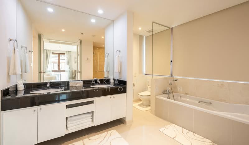 Royal Phuket Marina, Phuket, Thep Krasattri Road, Ko Kaeo, Muang Phuket, Phuket, 2 Bedrooms, 238 sqm, Condo For Sale, by Prakaipeth Meechoosarn, 500446518 - DDproperty.com