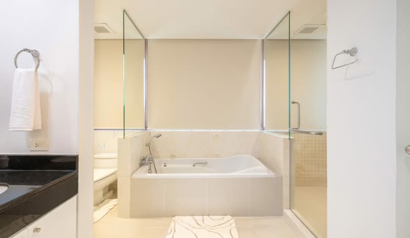 Royal Phuket Marina, Phuket, Thep Krasattri Road, Ko Kaeo, Muang Phuket, Phuket, 2 Bedrooms, 238 sqm, Condo For Sale, by Prakaipeth Meechoosarn, 500446518 - DDproperty.com