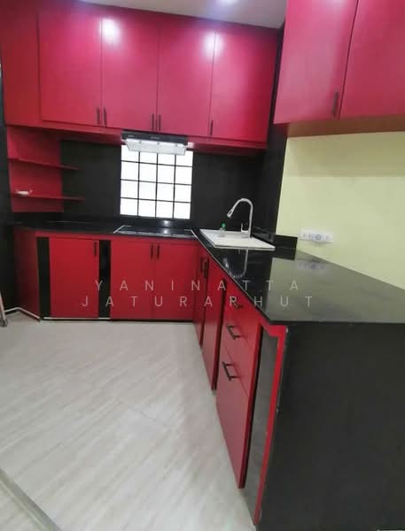 President Park Sukhumvit 24, Bangkok, 99 Sukhumvit 24 Alley, Khlongtoei Nua, Watthana, Bangkok, 2 Bedrooms, 100 sqm, Condo For Rent, by Yaninatta Jaturaphut, 500446529 - DDproperty.com
