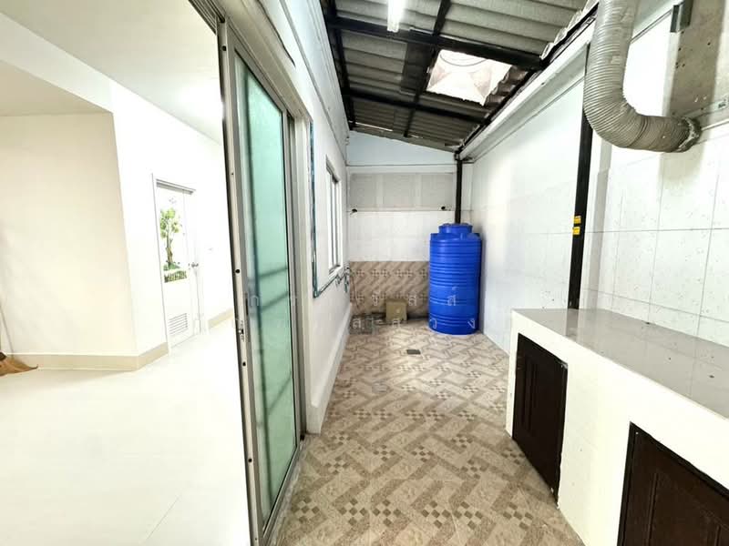 The Connect Don Muang-Songprapha, Bangkok, Songprapha Road, Si Khan, Don Mueang, Bangkok, 3 Bedrooms, 90 sqm, Townhouse For Sale, by กรณวัสส์ กัณฑวัสส์วงส์, 500446557 - DDproperty.com