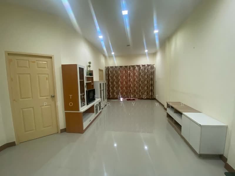 นราสิริ ศรีราชา, Rayong, Pluak Daeng, Rayong, 3 Bedrooms, 100 sqm, Semi-Detached House (Twin House) For Sale, by The Best Property หนุ่ม, 500446573 - DDproperty.com