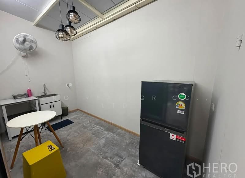 ให้เช่าโฮมออฟฟิศ 151 ตร.ม. ใกล้ BTS ปุณณวิถี บางจาก กรุงเทพ HRE01130, กรุงเทพ, สุขุมวิท, บางจาก, พระโขนง, กรุงเทพ, 151 ตร.ม., ทาวน์เฮ้าส์ ให้เช่า, โดย Hero Realtor Co., Ltd., 500446620 - DDproperty.com