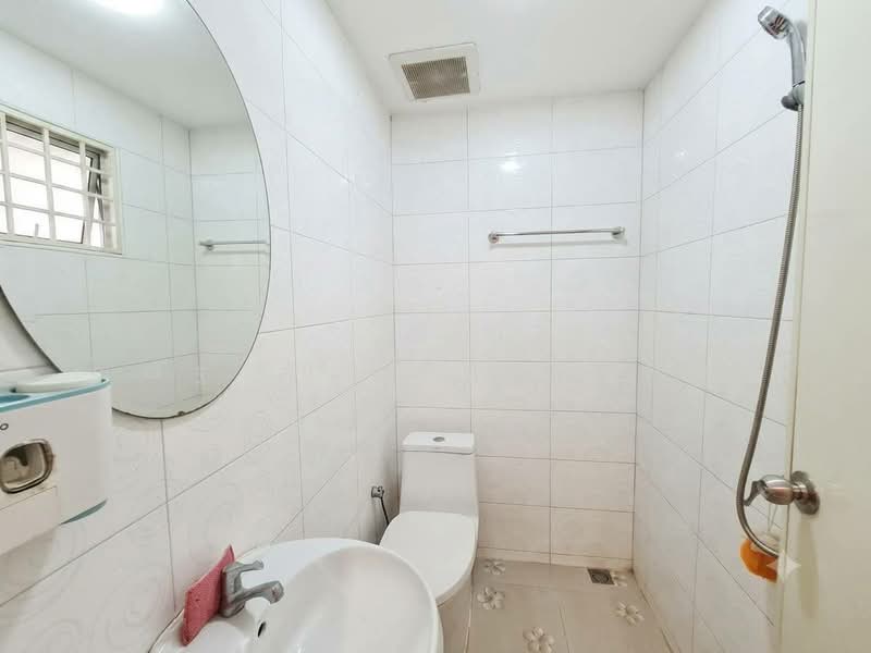 Nakhonthong Park Ville 3, Nonthaburi, Lahan, Bang Bua Thong, Nonthaburi, 2 Bedrooms, 64 sqm, Townhouse For Sale, by ณณัฐ ภัทรจินดานุวงศ์, 500446626 - DDproperty.com