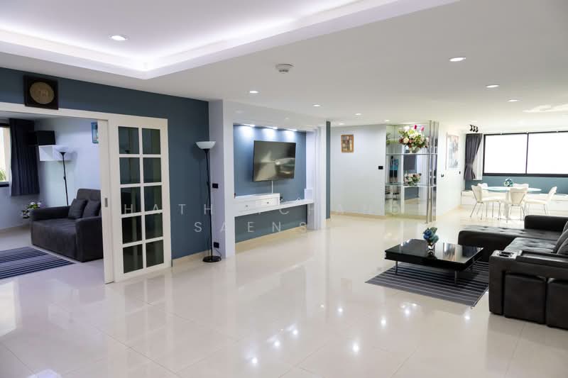 President Park Sukhumvit 24, Bangkok, 99 Sukhumvit 24 Alley, Khlongtoei Nua, Watthana, Bangkok, 3 Bedrooms, 250 sqm, Condo For Rent, by Hathaichanok Saenset, 500446642 - DDproperty.com