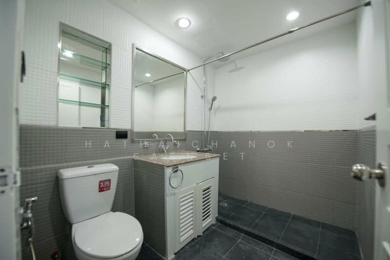 President Park Sukhumvit 24, Bangkok, 99 Sukhumvit 24 Alley, Khlongtoei Nua, Watthana, Bangkok, 3 Bedrooms, 250 sqm, Condo For Rent, by Hathaichanok Saenset, 500446642 - DDproperty.com