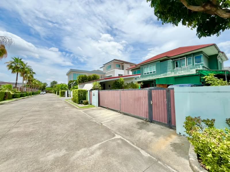 หมู่บ้านแกรนด์ บางกอก บูเลอวาร์ด รามอินทรา (Grand Bangkok Boulevard Ramintra), Bangkok, Khan Na Yao, Bangkok, 4 Bedrooms, 118 sqm, Single Detached House For Sale, by The Best Property วิ, 500446660 - DDproperty.com