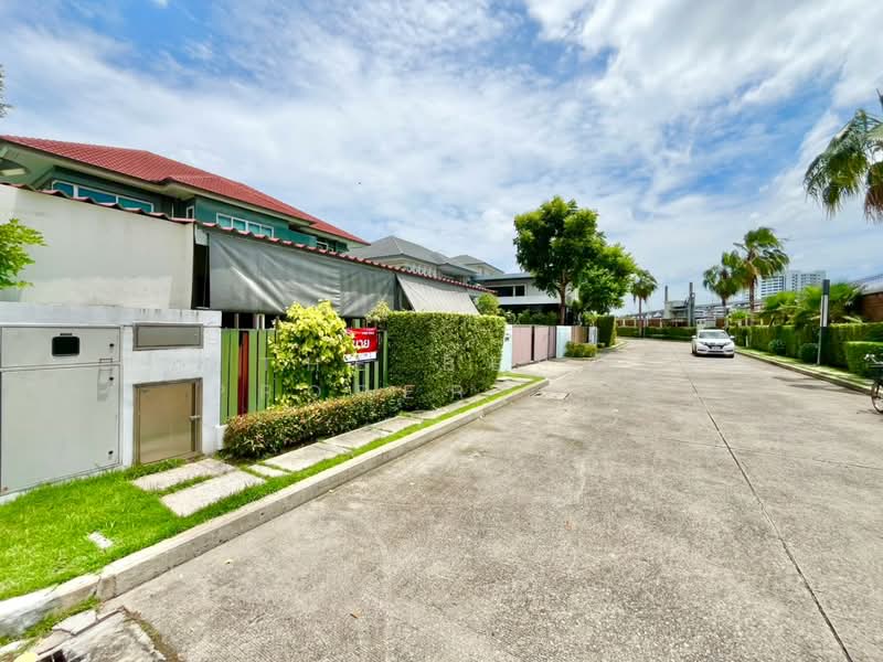 หมู่บ้านแกรนด์ บางกอก บูเลอวาร์ด รามอินทรา (Grand Bangkok Boulevard Ramintra), Bangkok, Khan Na Yao, Bangkok, 4 Bedrooms, 118 sqm, Single Detached House For Sale, by The Best Property วิ, 500446660 - DDproperty.com