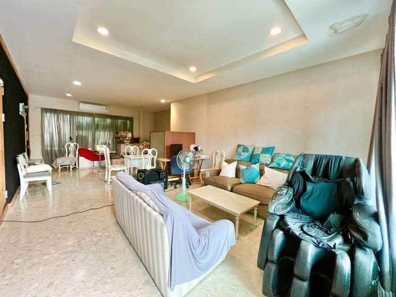 หมู่บ้านแกรนด์ บางกอก บูเลอวาร์ด รามอินทรา (Grand Bangkok Boulevard Ramintra), กรุงเทพ, คันนายาว, กรุงเทพ, 118 ตร.ม., บ้านเดี่ยว ขาย, โดย The Best Property วิ, 500446660 - DDproperty.com