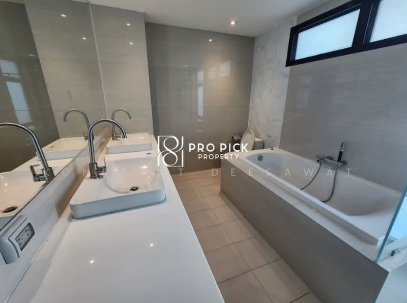 For Rent Townhouse BTS Ekkamai Sukhumvit Watthana Bangkok PP-00461, Bangkok, สุขุมวิท, Khlong Tan Nua, Watthana, Bangkok, 3 Bedrooms, 300 sqm, Townhouse For Rent, by Konrarat Deesawat, 500446662 - DDproperty.com