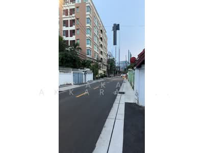 ขาย - ที่ดิน พหลโยธิน 202.8 ตร.ว, กรุงเทพ