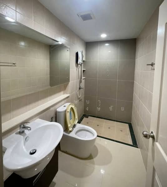 Baan Klang Muang S-Sense Rama 9-Ladprao : บ้านกลางเมือง เอสเซ้นส์ พระราม 9-ลาดพร้าว, กรุงเทพ, ซอยลาดพร้าว 84 ถนนลาดพร้าว, วังทองหลาง, กรุงเทพ, 167 ตร.ม., ทาวน์เฮ้าส์ ให้เช่า, โดย บุษบา รัตนวงษ์ชัย, 500446687 - DDproperty.com