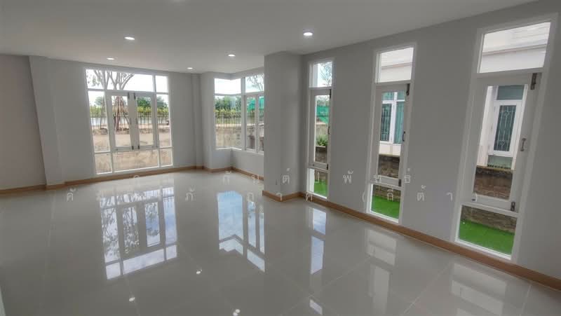 Thanasiri Rattanathibet, Nonthaburi, Bang Rak Yai, Bang Bua Thong, Nonthaburi, 3 Bedrooms, 220 sqm, Single Detached House For Sale, by คุณ กันต์ปพัทธ์ คัมภีร์ภัคภาค (กีต้า), 500446699 - DDproperty.com