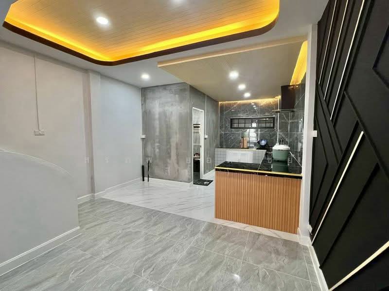 หมู่บ้านชลธี 2, กรุงเทพ, บางชัน, คลองสามวา, กรุงเทพ, 80 ตร.ม., ทาวน์เฮ้าส์ ขาย, โดย สรภพ ยอดไชย (สีฝุ่น), 500446700 - DDproperty.com