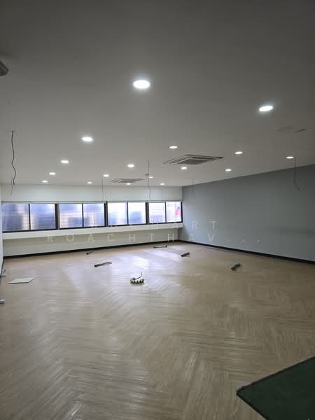 Commercial Space for Sale size 350 sqm.Ratchada Road, near MRT Cultural Centre, Bangkok, รัชดาภิเษก, Din Daeng, Bangkok, , 350 sqm, Office Space For Sale, by Suchart Roachthavilit, 500446712 - DDproperty.com