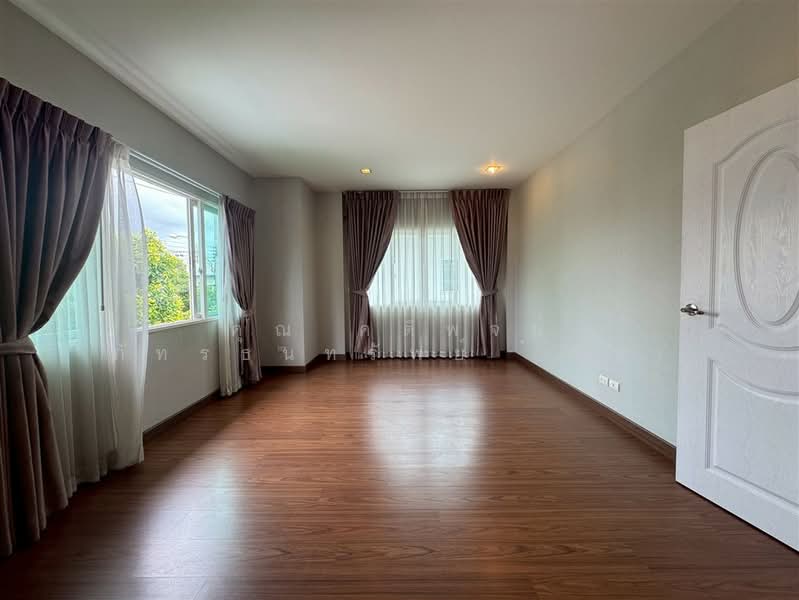 Centro Ramindra 109, Bangkok, 109 Phraya Suren 21 Road Yak 3, Bang Chun, Khlong Sam Wa, Bangkok, 3 Bedrooms, 290 sqm, Single Detached House For Sale, by คุณ คติพจน์ ภัทรธนทรัพย์ (พีท), 500446735 - DDproperty.com